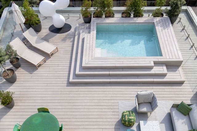 1 soverom Leilighet til salgs i Eixample, Barcelona by med svømmebasseng garasje - € 1 300 000 (Ref: 9992022)