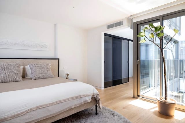 1 soverom Leilighet til salgs i Eixample, Barcelona by med svømmebasseng garasje - € 1 300 000 (Ref: 9992022)