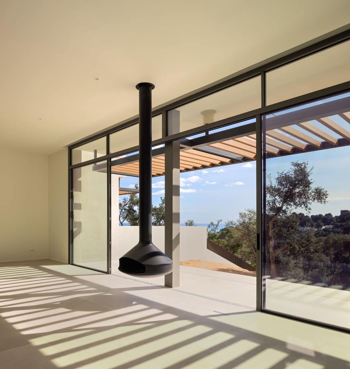 4 bedroom Villa for sale in Tamariu with pool - € 2,580,000 (Ref: 9997929)