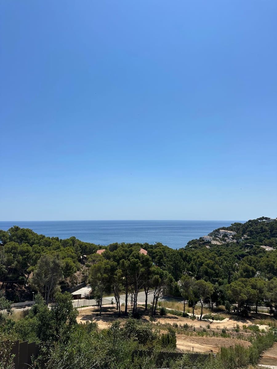 4 bedroom Villa for sale in Tamariu with pool - € 2,580,000 (Ref: 9997929)