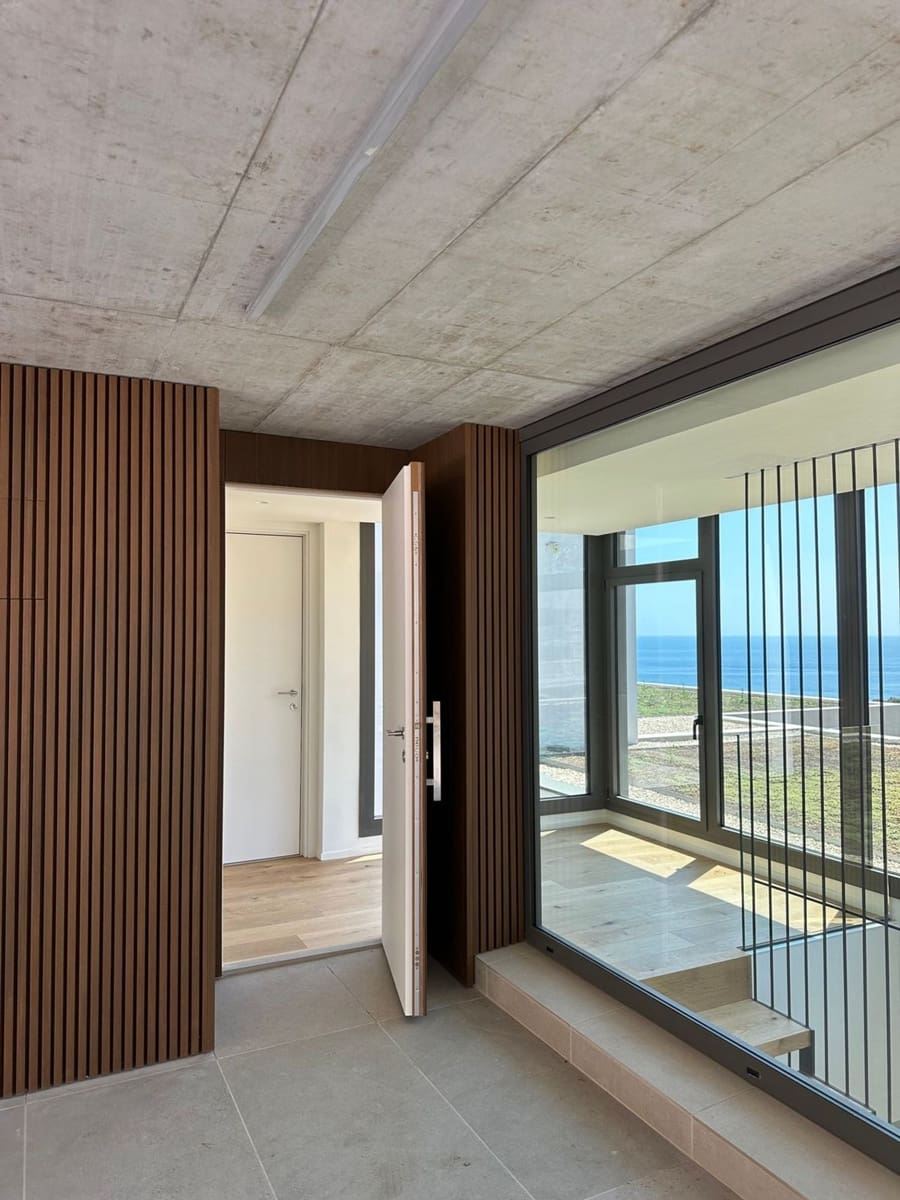 4 bedroom Villa for sale in Tamariu with pool - € 2,580,000 (Ref: 9997929)