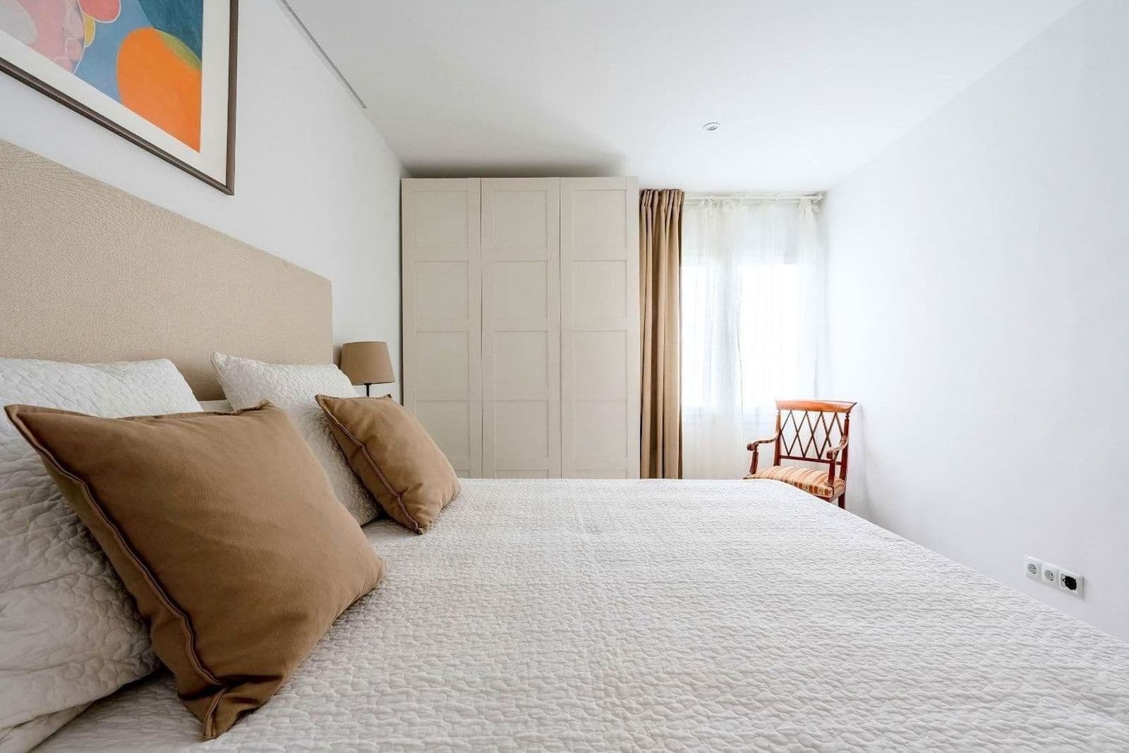 2 bedroom Flat for sale in Barcelona city - € 820,000 (Ref: 9999077)