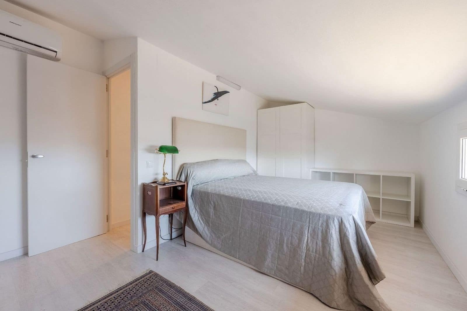 2 bedroom Flat for sale in Barcelona city - € 820,000 (Ref: 9999077)