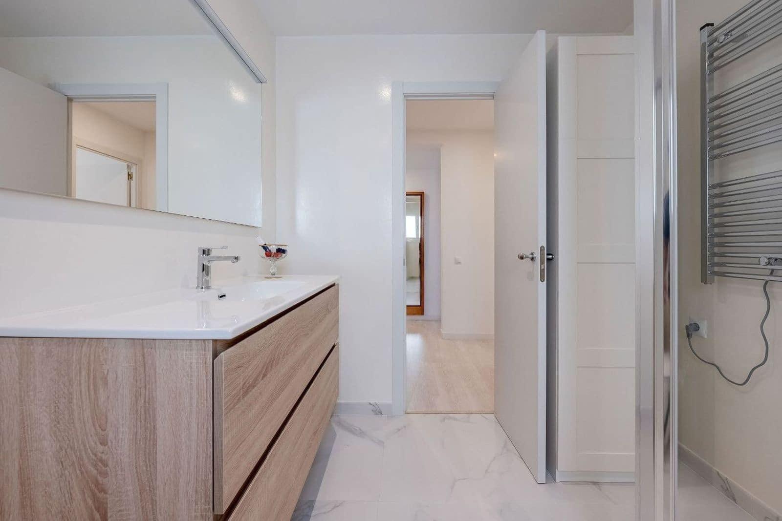 2 bedroom Flat for sale in Barcelona city - € 820,000 (Ref: 9999077)