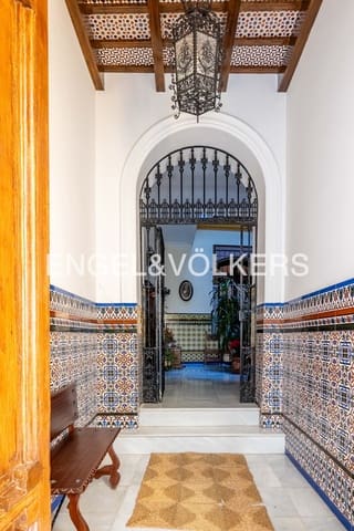 4 soveværelse Byhus til salg i Santa Cruz, Sevilla by - € 1.490.000 (Ref: 9092054)