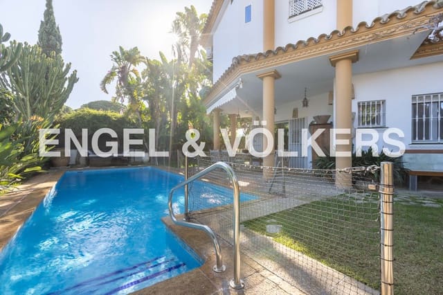 6 soverom Villa til salgs i El Puerto de Santa María med svømmebasseng garasje - € 895 000 (Ref: 9092070)