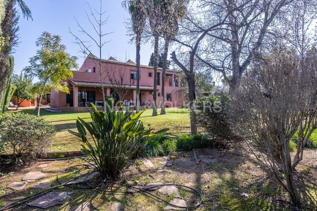 5 soveværelse Villa til salg i Espartinas med swimmingpool garage - € 675.000 (Ref: 9092108)
