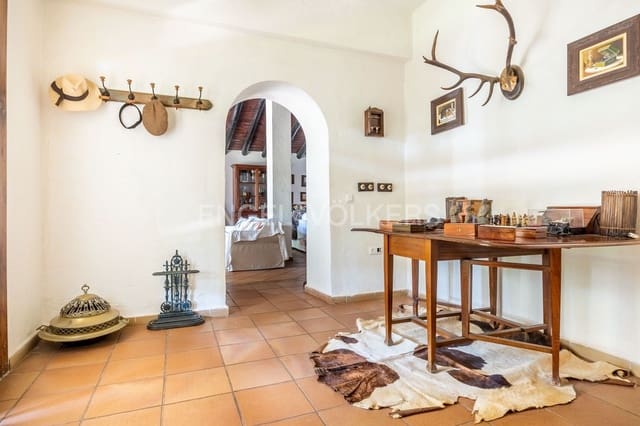 5 sypialnia Finka/Dom wiejski na sprzedaż w Alcalá del Río z basenem garażem - 650 000 € (Ref: 9092110)