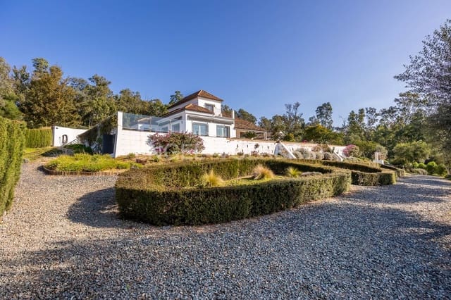 7 soverom Finca/Herregård til salgs i La Puebla del Río med svømmebasseng garasje - € 1 400 000 (Ref: 9092152)