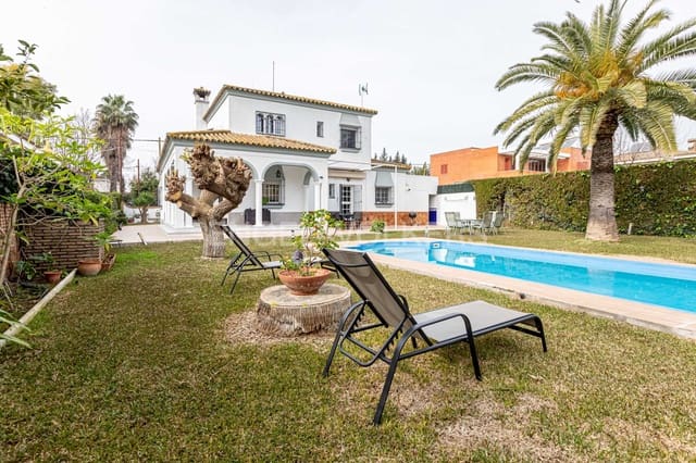 5 soveværelse Villa til salg i Sevilla by med swimmingpool garage - € 1.050.000 (Ref: 9092169)