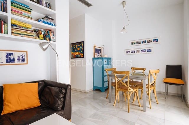4 soveværelse Byhus til salg i San Gil, Sevilla by - € 599.000 (Ref: 9092173)