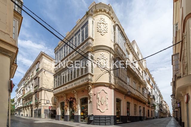 19 chambre Local Commercial à vendre à Astilleros - La Paz - Loreto, Cadix ville avec garage - 1 800 000 € (Ref: 9123648)