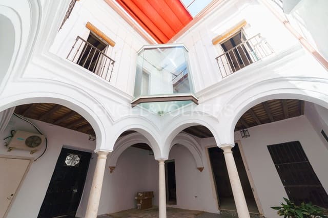 6 soverom Villa til salgs i Sanlúcar de Barrameda med garasje - € 715 000 (Ref: 9133051)