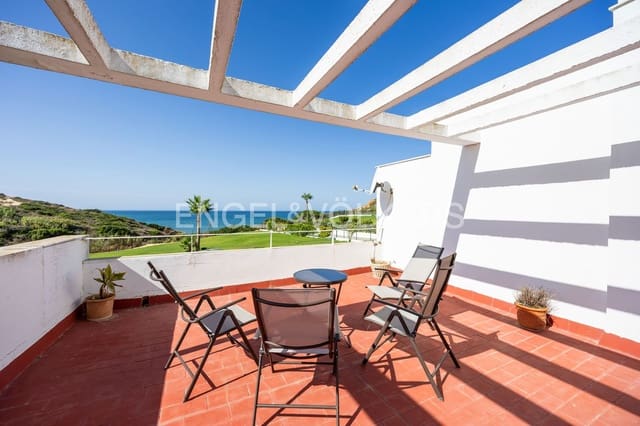 4 soveværelse Byhus til leje i Conil de la Frontera med swimmingpool garage - € 3.000 (Ref: 9161380)