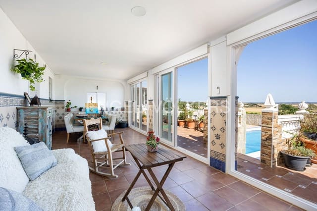4 soveværelse Finca/Landehus til salg i Chiclana de la Frontera med swimmingpool - € 750.000 (Ref: 9168137)
