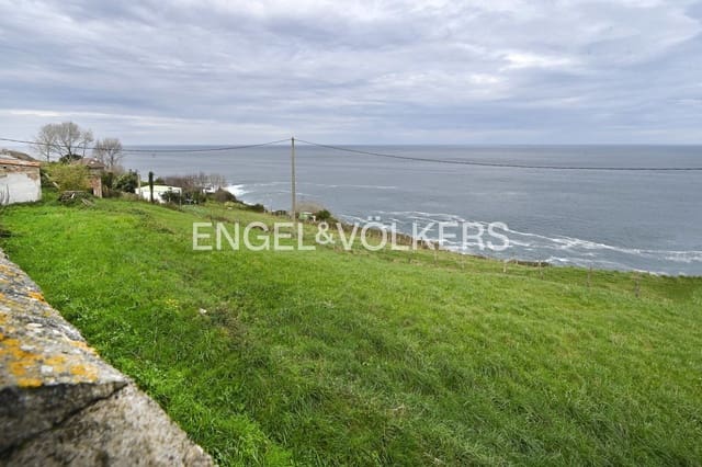 Building Plot for sale in Castro-Urdiales - € 475,000 (Ref: 9087293)