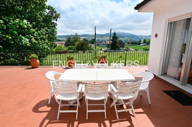 4 chambre Villa/Maison à vendre à Villapresente, Reocín - 570 000 € (Ref: 9087338)