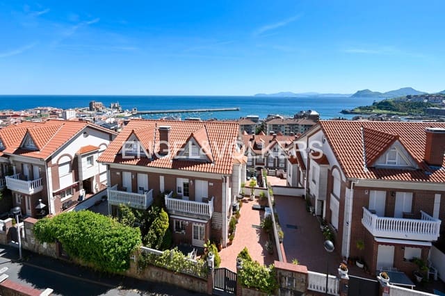 6 Zimmer Villa zu verkaufen in Castro-Urdiales mit Garage - 780.000 € (Ref: 9087346)