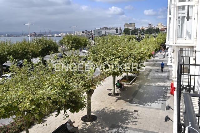 Empresa para arrendar em Santander - 8 500 € (Ref: 9087347)