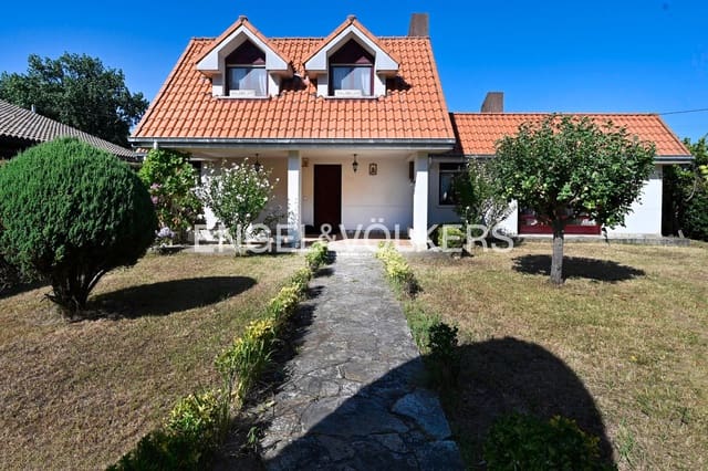 4 soveværelse Villa til salg i Suances - € 875.000 (Ref: 9138413)