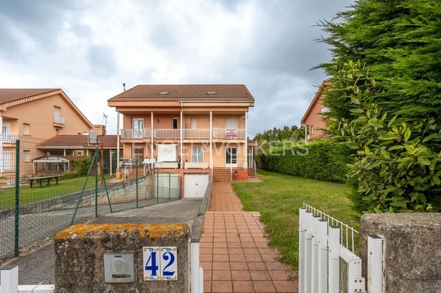 4 soverom Kjedet enebolig til salgs i Pedreña, Marina de Cudeyo med garasje - € 460 000 (Ref: 9158838)