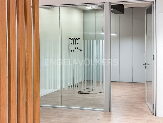 4 sypialnia Mieszkanie na sprzedaż w Bilbao - 295 000 € (Ref: 9086156)