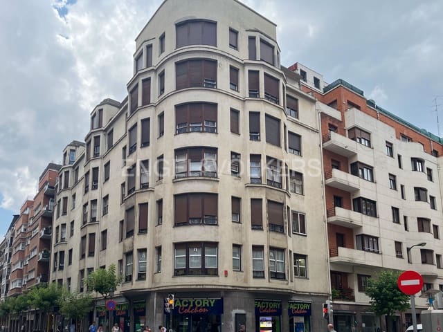 4 sypialnia Apartament na sprzedaż w Bilbao - 680 000 € (Ref: 9097599)