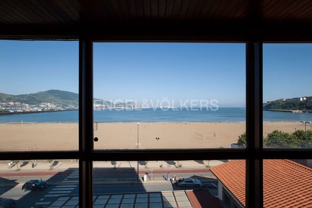 6 soveværelse Strandlejlighed til leje i Algorta, Getxo med garage - € 2.600 (Ref: 9131035)