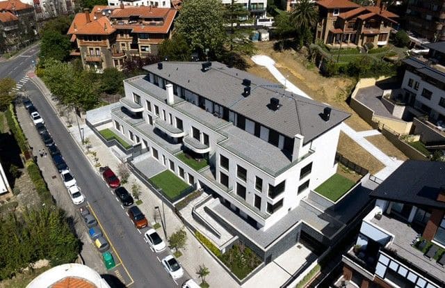 3 soveværelse Lejlighed til leje i Getxo med garage - € 2.900 (Ref: 9180192)