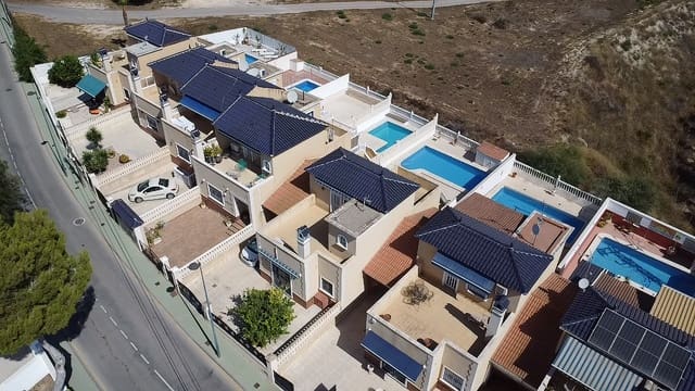 3 chambre Maison de Ville à vendre à Pinar de Campoverde, Pilar de la Horadada avec piscine garage - 295 000 € (Ref: 10004698)