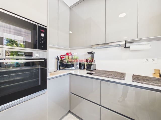 2 makuuhuone Huvila myytävänä paikassa Pinar de Campoverde, Pilar de la Horadada mukana uima-altaan 
autotalli - 269 900 € (Ref: 10009820)