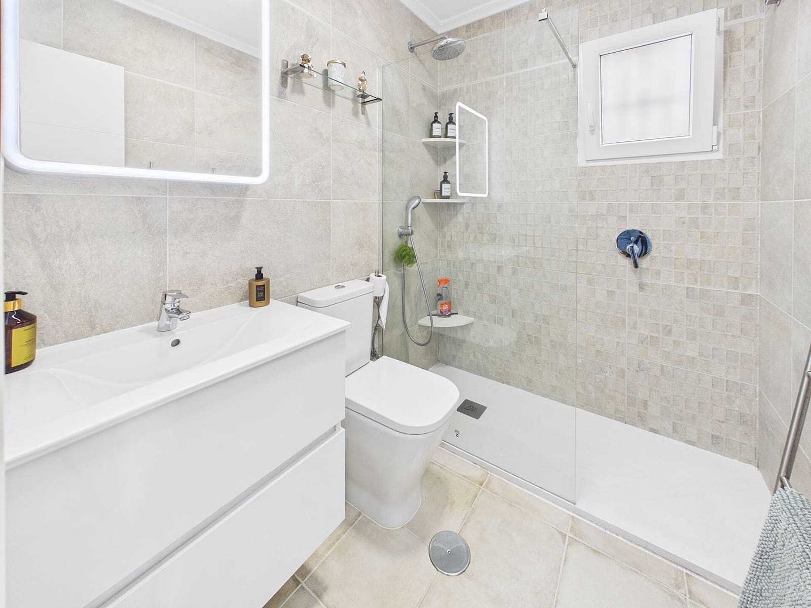 3 sypialnia Willa na sprzedaż w Pinar de Campoverde z basenem - 293 000 € (Ref: 10048196)