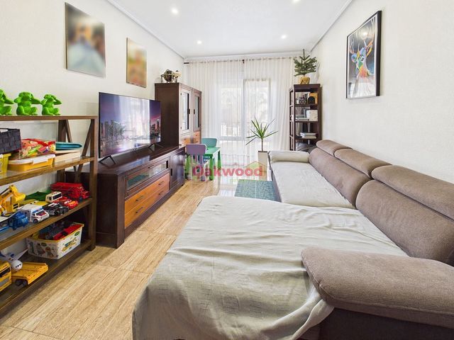 Apartamento de 2 habitaciones en Pilar de la Horadada ciudad, Pilar de la Horadada en venta con piscina garaje - 149.990 € (Ref: 10112113)