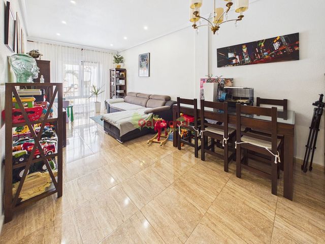 Apartamento de 2 habitaciones en Pilar de la Horadada ciudad, Pilar de la Horadada en venta con piscina garaje - 149.990 € (Ref: 10112113)