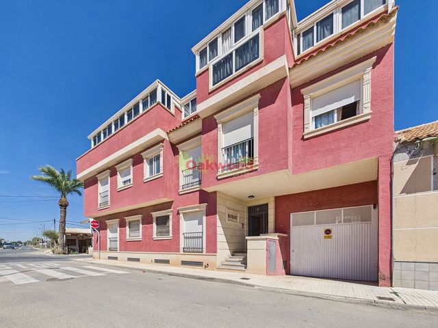 Apartamento de 2 habitaciones en Pilar de la Horadada ciudad, Pilar de la Horadada en venta con piscina garaje - 149.990 € (Ref: 10112113)