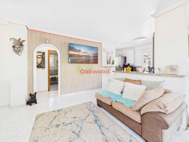 4 sovrum Villa till salu i Villamartin, Orihuela med pool garage - 385 000 € (Ref: 10130936)