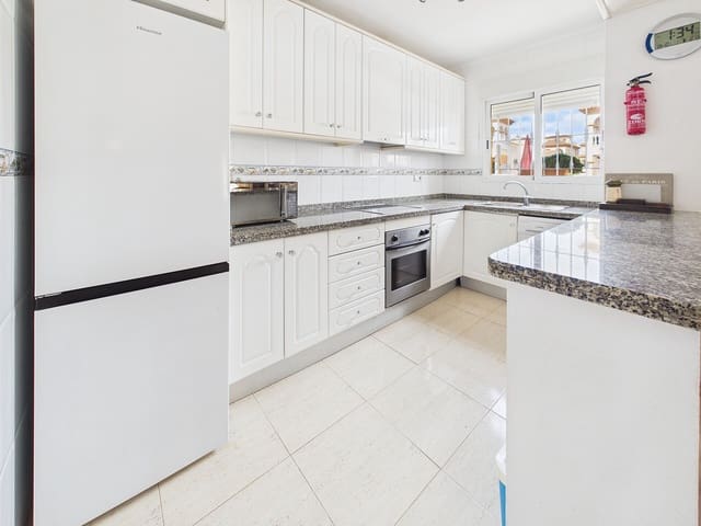 3 sypialnia Willa na sprzedaż w Pinar de Campoverde, Pilar de la Horadada z basenem garażem - 249 000 € (Ref: 10179357)