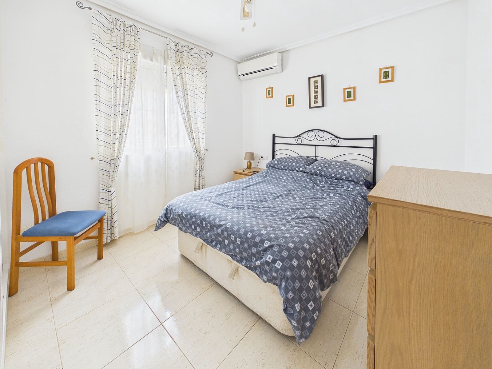3 sypialnia Willa na sprzedaż w Pinar de Campoverde z basenem garażem - 249 000 € (Ref: 10179357)