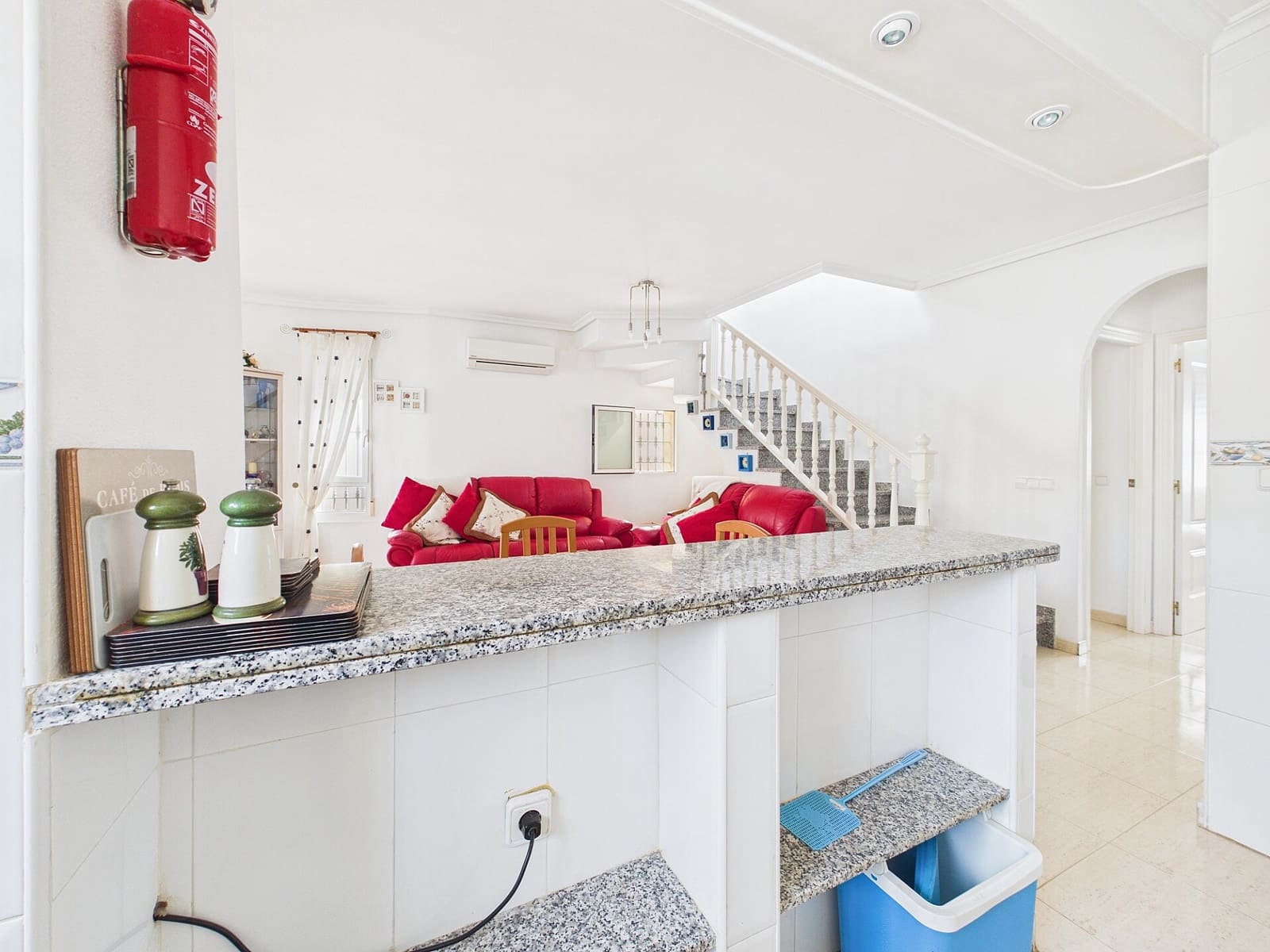 3 sypialnia Willa na sprzedaż w Pinar de Campoverde z basenem garażem - 249 000 € (Ref: 10179357)