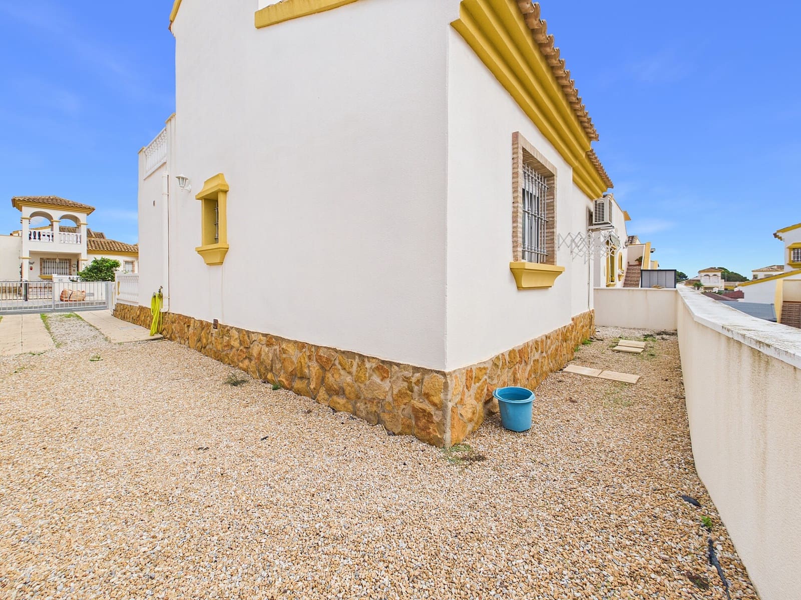 3 sypialnia Willa na sprzedaż w Pinar de Campoverde z basenem garażem - 249 000 € (Ref: 10179357)