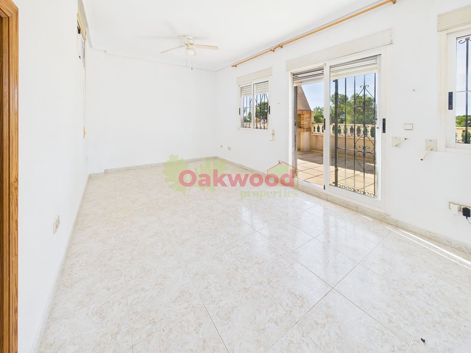 3 sypialnia Willa na sprzedaż w Pilar de la Horadada z basenem - 299 000 € (Ref: 10181622)