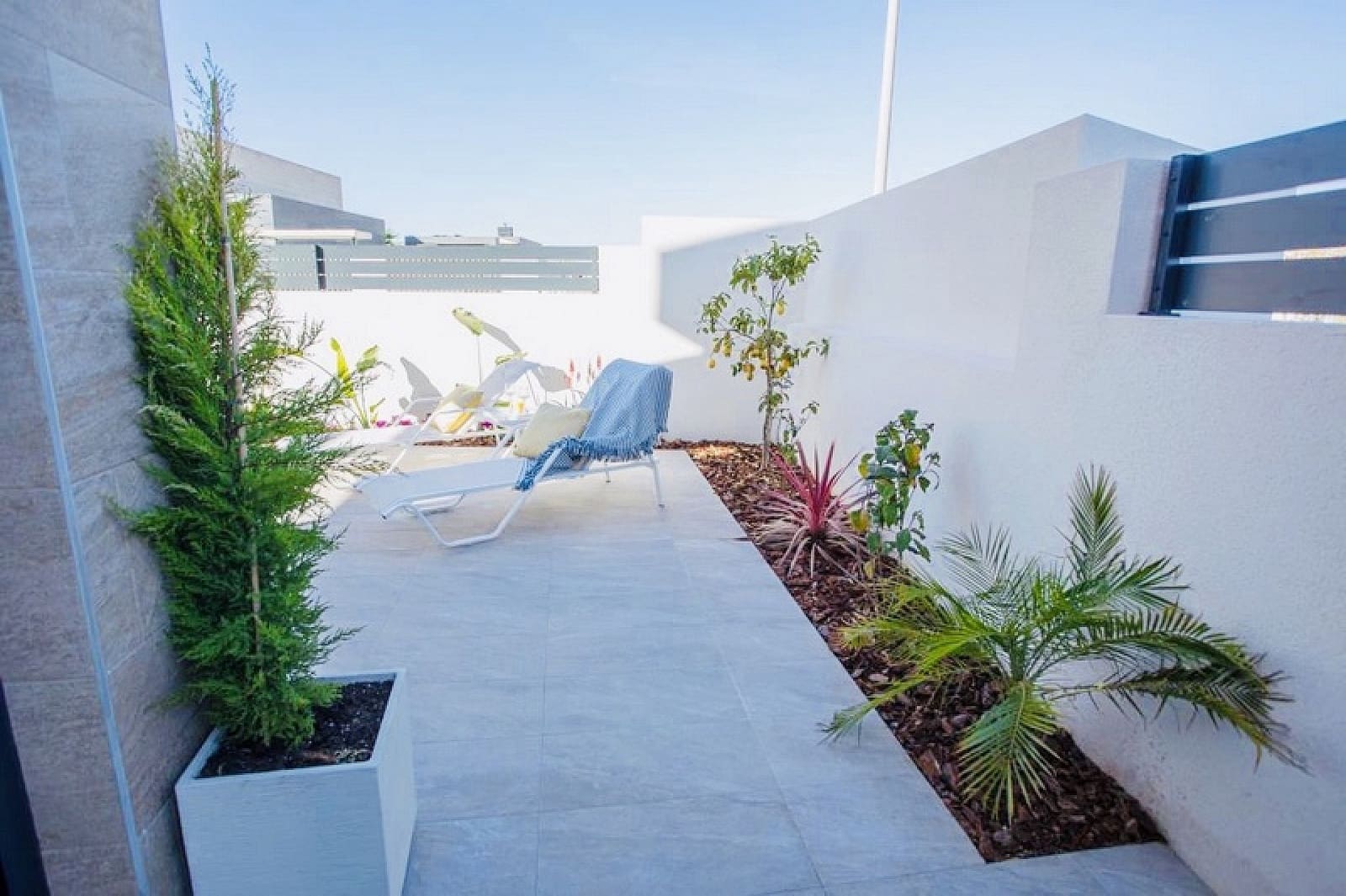 Chalet de 3 habitaciones en Los Montesinos en venta con piscina - 362.000 € (Ref: 6685488)