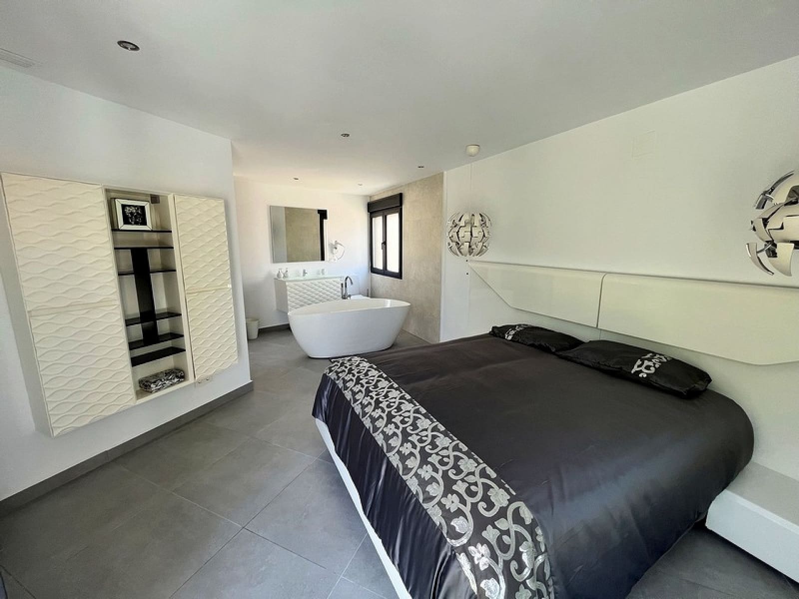 4 slaapkamer Halfvrijstaande villa te koop in Lo Pagan met zwembad - € 449.000 (Ref: 6859686)