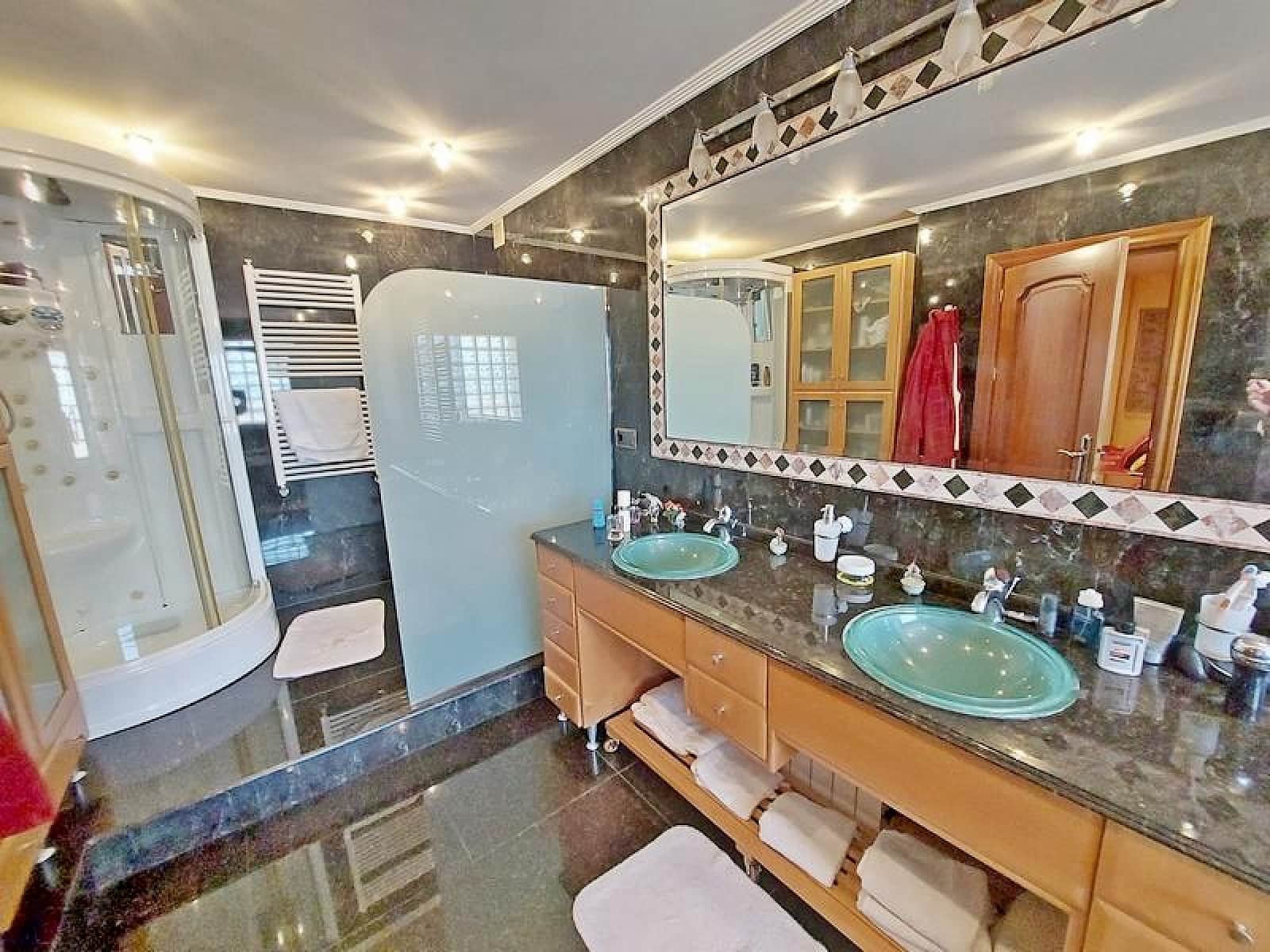 5 soverom Villa til salgs i Cabo Roig med svømmebasseng garasje - € 1 600 000 (Ref: 7078836)