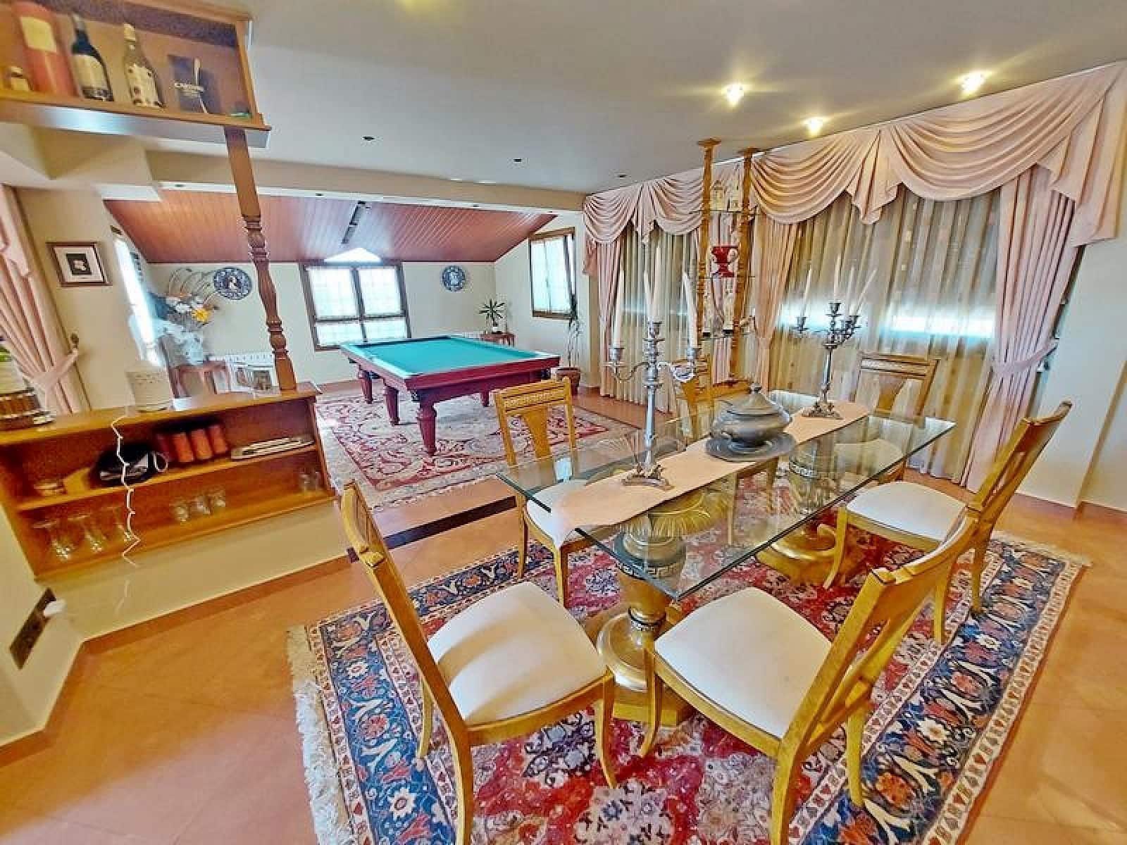 5 soverom Villa til salgs i Cabo Roig med svømmebasseng garasje - € 1 600 000 (Ref: 7078836)