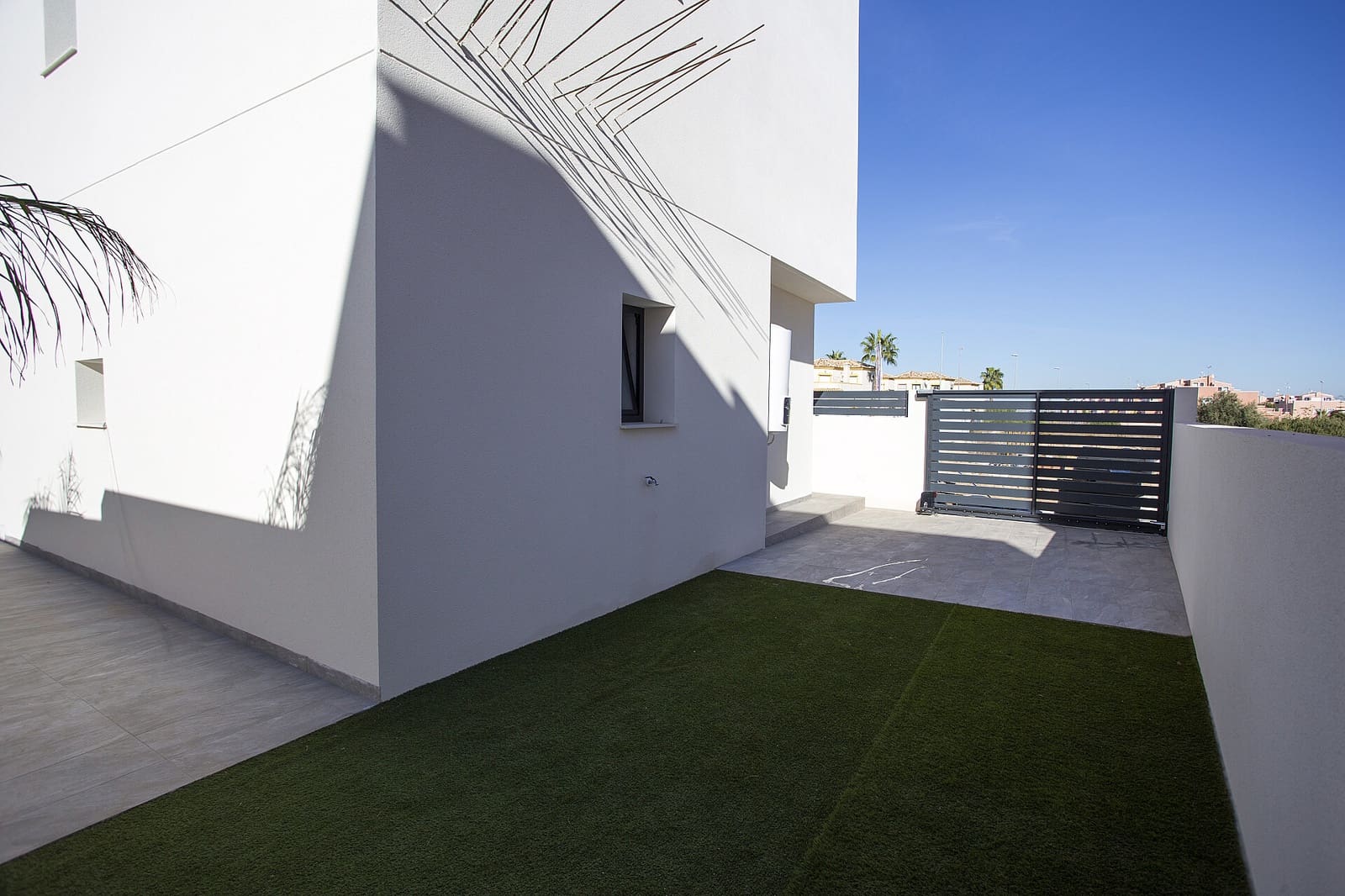 Chalet de 3 habitaciones en Los Montesinos en venta con piscina - 356.900 € (Ref: 7692354)