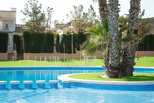 2 quarto Moradia para venda em Fuente Alamo de Murcia com piscina - 235 000 € (Ref: 8195549)