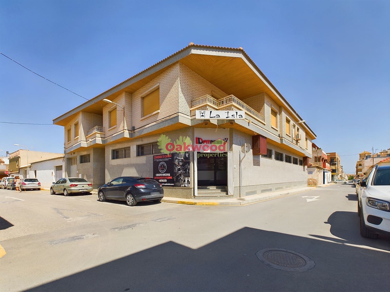 8 soveværelse Erhverv til salg i Pilar de la Horadada med swimmingpool garage - € 495.000 (Ref: 8421914)