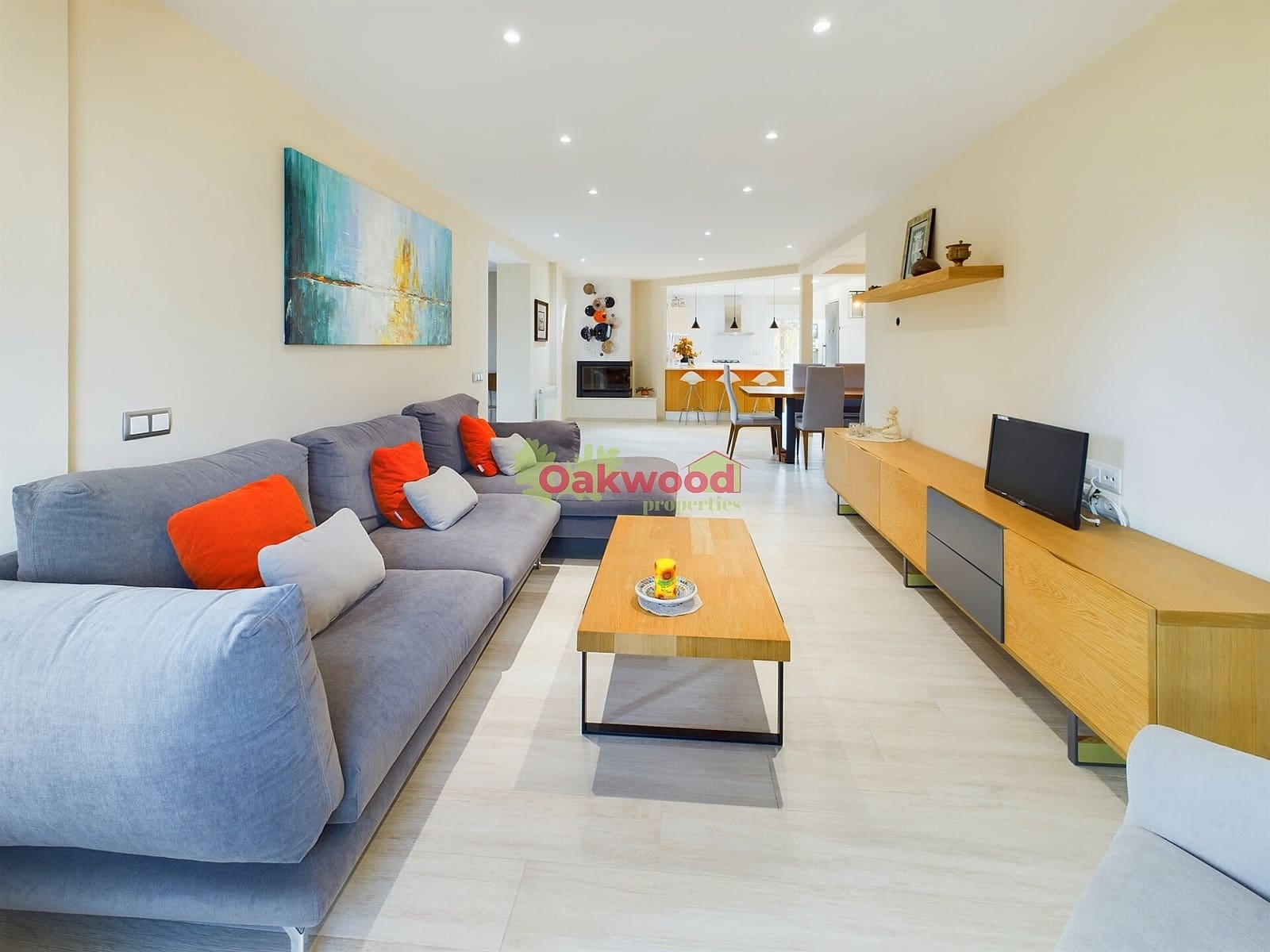 4 bedroom Villa for sale in Pinar de Campoverde with pool garage - € 655,000 (Ref: 8592678)