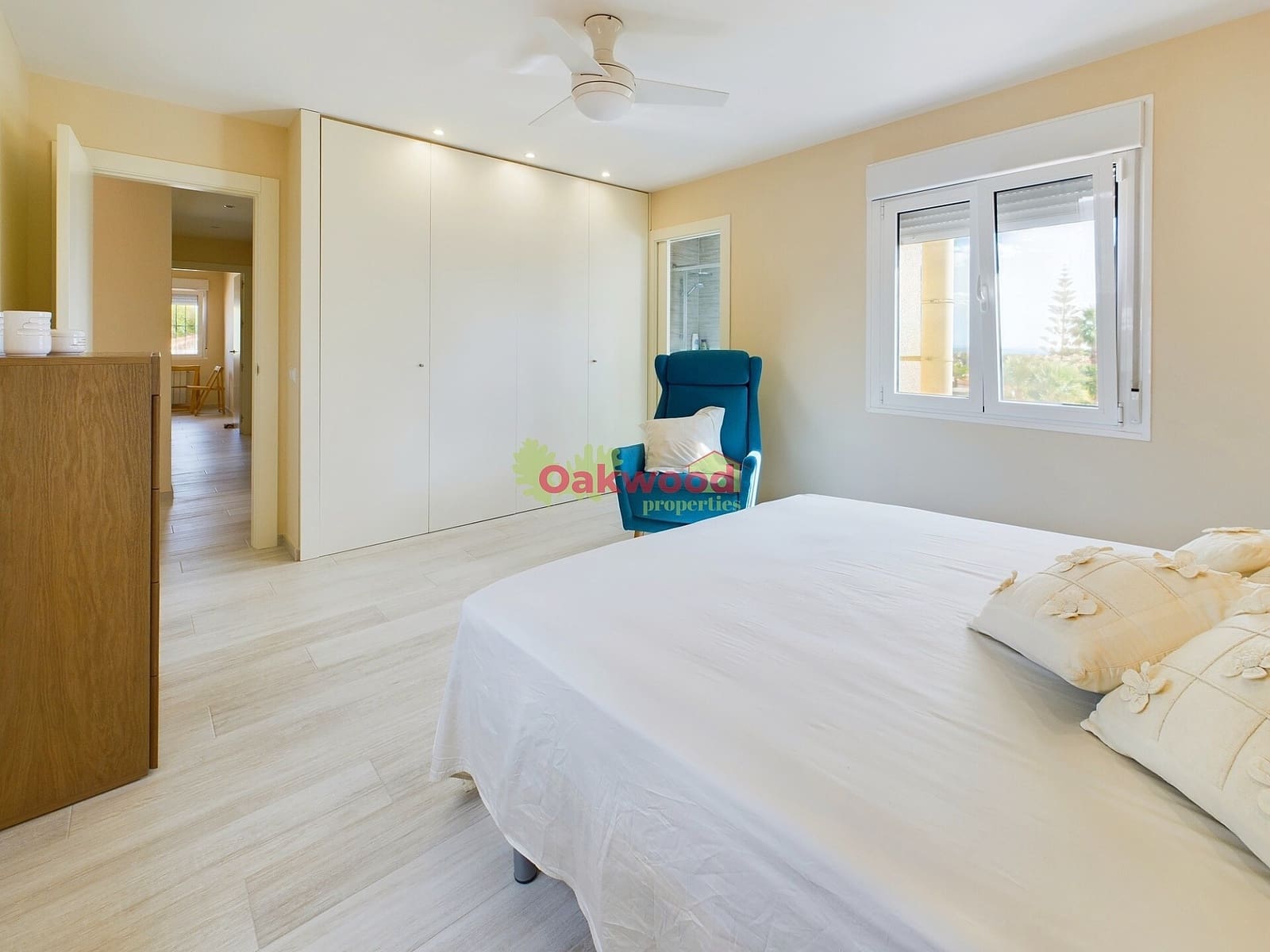 4 bedroom Villa for sale in Pinar de Campoverde with pool garage - € 655,000 (Ref: 8592678)